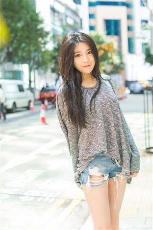 《诱人的女医生2》