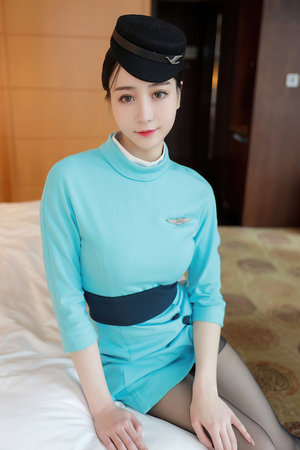 在线 亚洲 精品