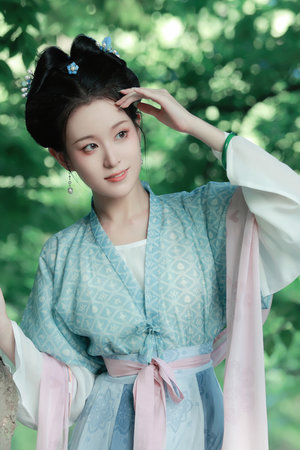 亚洲欧美首页