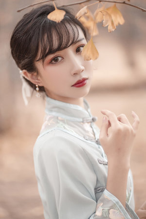 女教师催眠动漫全集ova无修