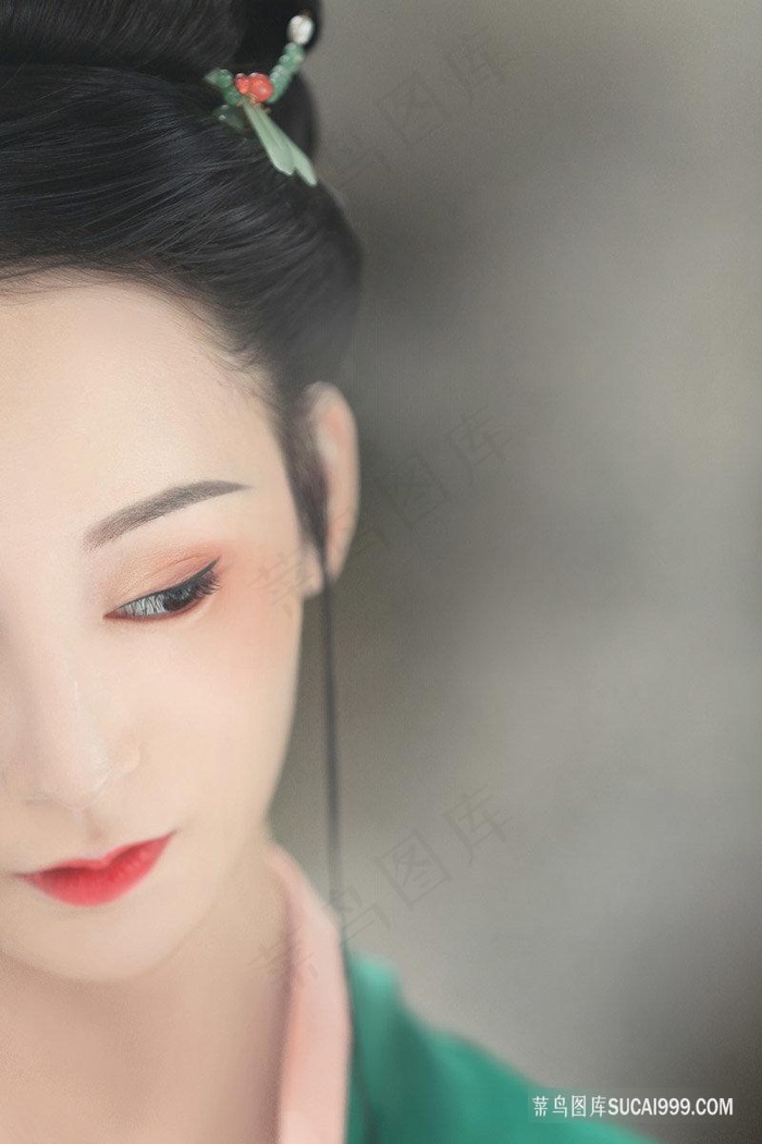 秋霜在线观看高清视频
