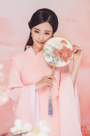 亚洲麻豆放荡AV剧情演绎