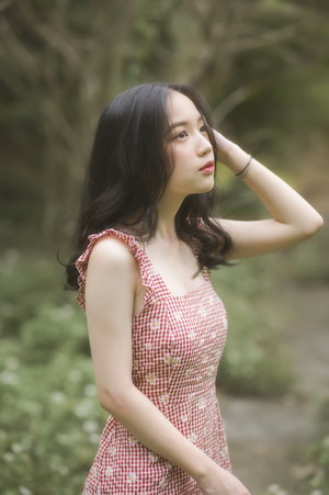 两大一小三俘虏