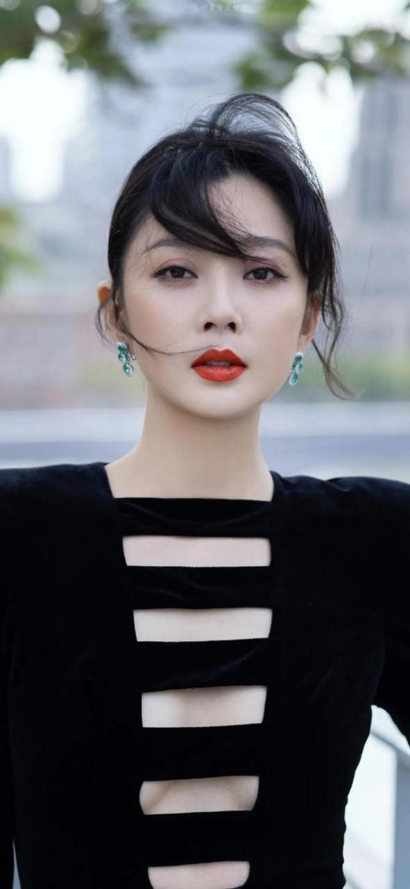 嘼皇VICTORYDAY愤水