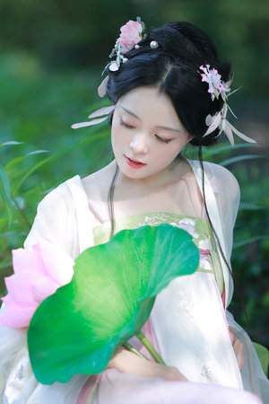 亲爱的自己上来动