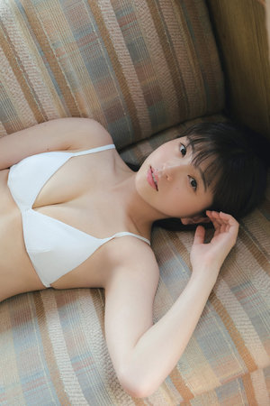 av亚洲男人的天堂青青草在线