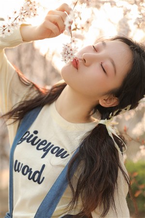 AV无码无在线观看床戏