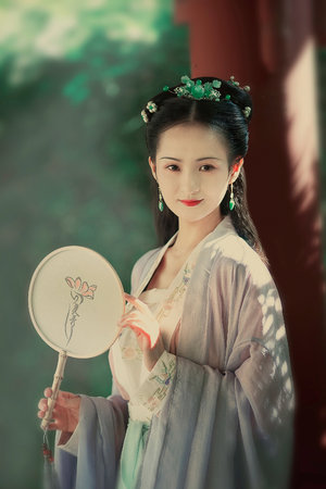 图片专区卡通动漫黑白中文