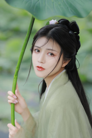 健身教练第81话今天我家没人下拉