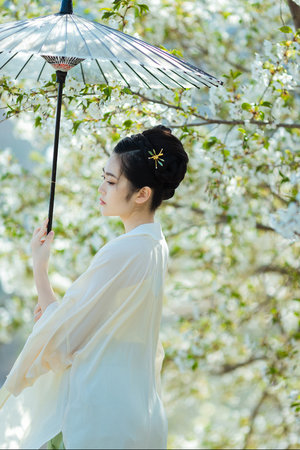 女生撤尿高清视频
